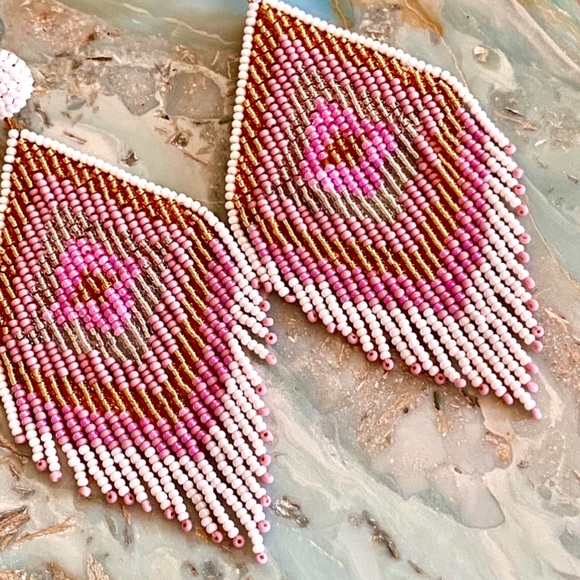 🌺🎉HP🎉🌺 NWT Deepa Gurnani Beaded Diamond Fringe Chandeliers - Picture 4 of 16